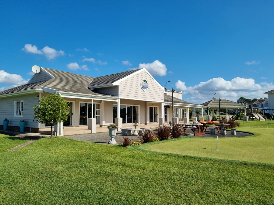3 Bedroom Property for Sale in Beacon Bay Eastern Cape